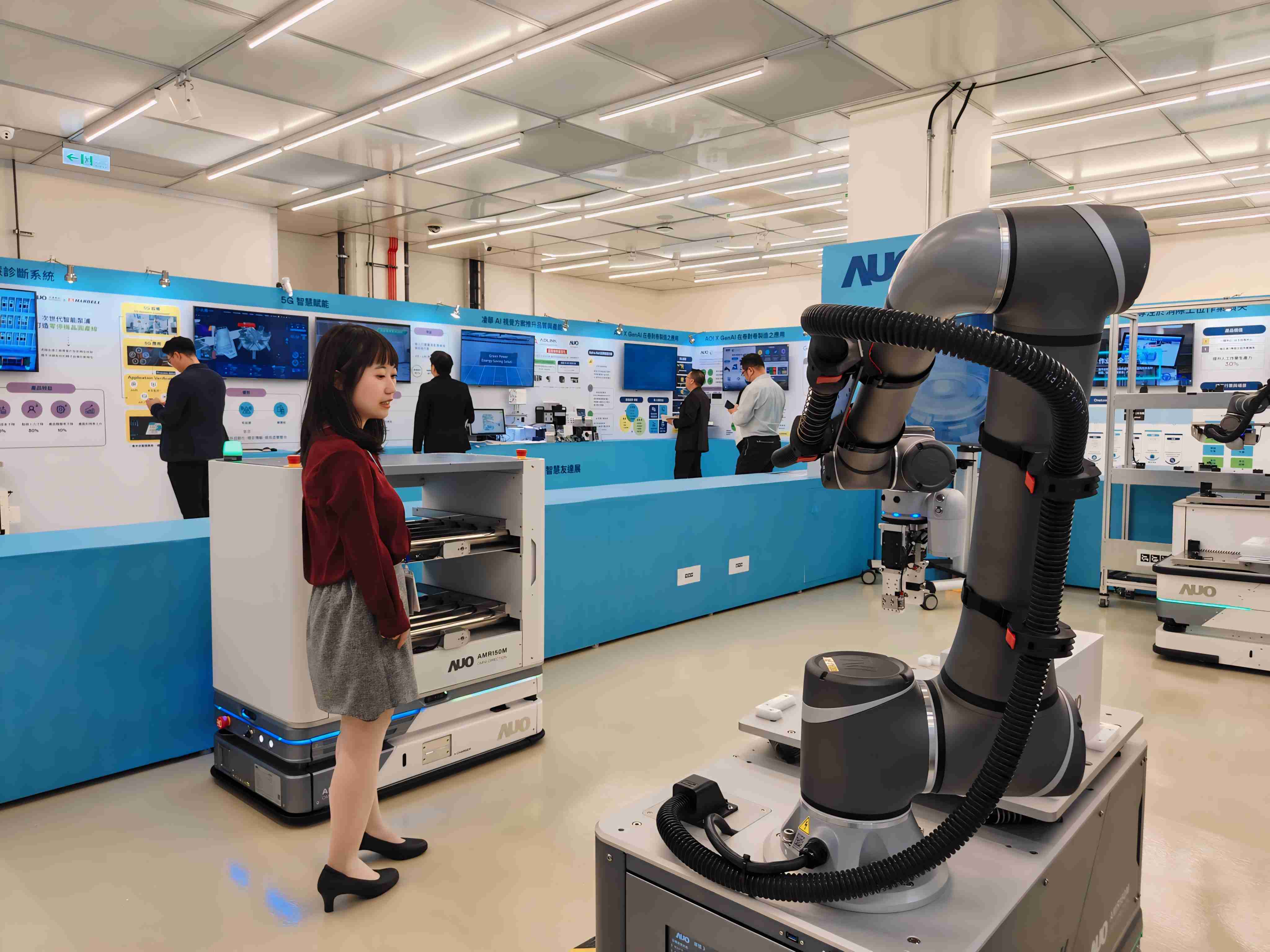 2024智能NG大舞台展邀集生态圈伙伴共同参展，，，从数字应用、、、、净零减碳到能源发展，，创造全方位永续商机，，，，携手生态圈伙伴迈向永续未来